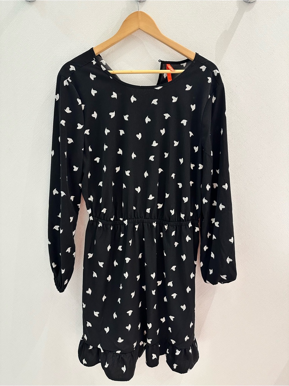Black Heart-Print Long Sleeve Dress